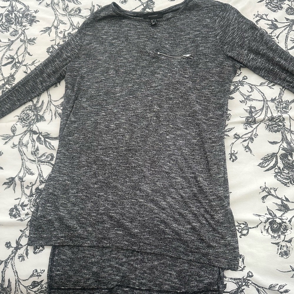 Atmosphere Long Blouse